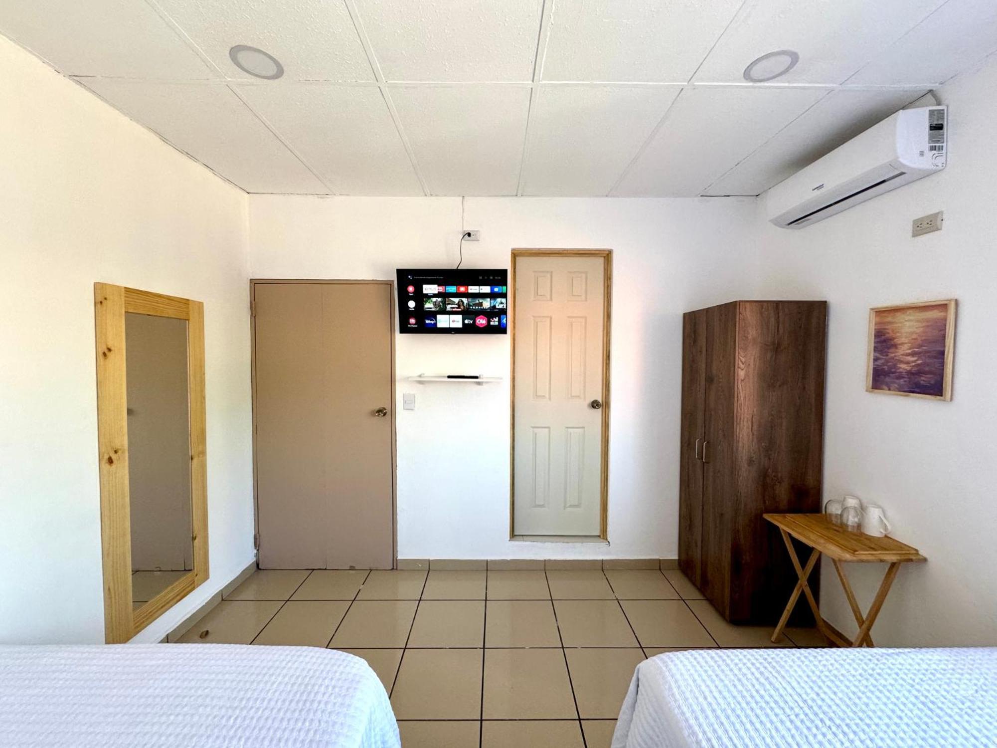 Casa Serena B&B Santa Tecla Extérieur photo